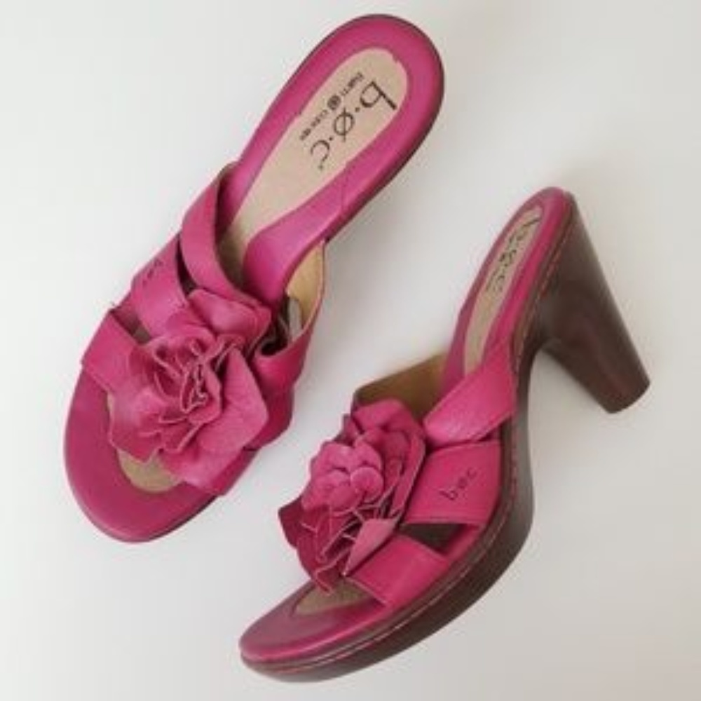 NWT b.o.c. Born Concept Flower Rosette Slides Heel